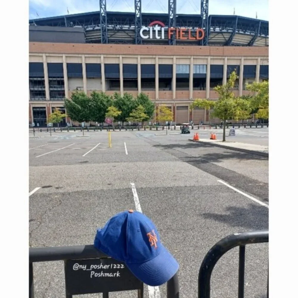 MLB 𝖦𝖤𝖭𝖴𝖨𝖭𝖤 𝖬𝖤𝖱𝖢𝖧𝖠𝖭𝖣𝖨𝖲𝖤 𝙽𝚈 Mets Baseball Cap